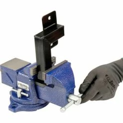 Global Industrial™ 4" Jaw Width 2-1/4" Throat Depth General Purpose Bench Vise W/ Swivel Base -Hand Tools popular store 534515 04