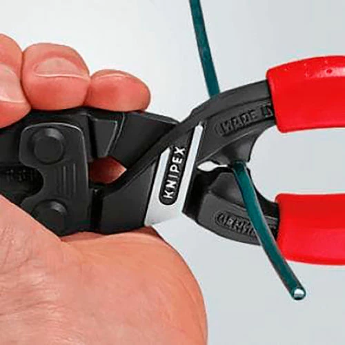 Knipex® CoBolt® Compact Bolt Cutter 8 Knipex® CoBolt® Compact Bolt Cutter - Image 6