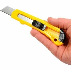 Stanley 10-143P 18MM Quick-Point™ Snap-Off Retractable Utility Knife -Hand Tools popular store B323833 02