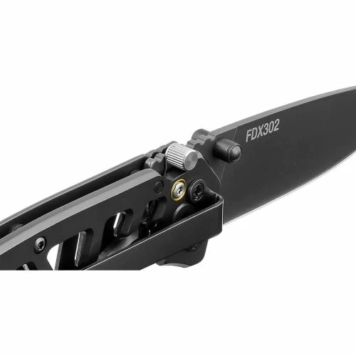 Coast FDX302 3" 7CR17 Stainless Steel Blade Double Lock Folding Knife W/ Stainless Steel Handle 5 Coast FDX302 3" 7CR17 Stainless Steel Blade Double Lock Folding Knife W/ Stainless Steel Handle - Image 3